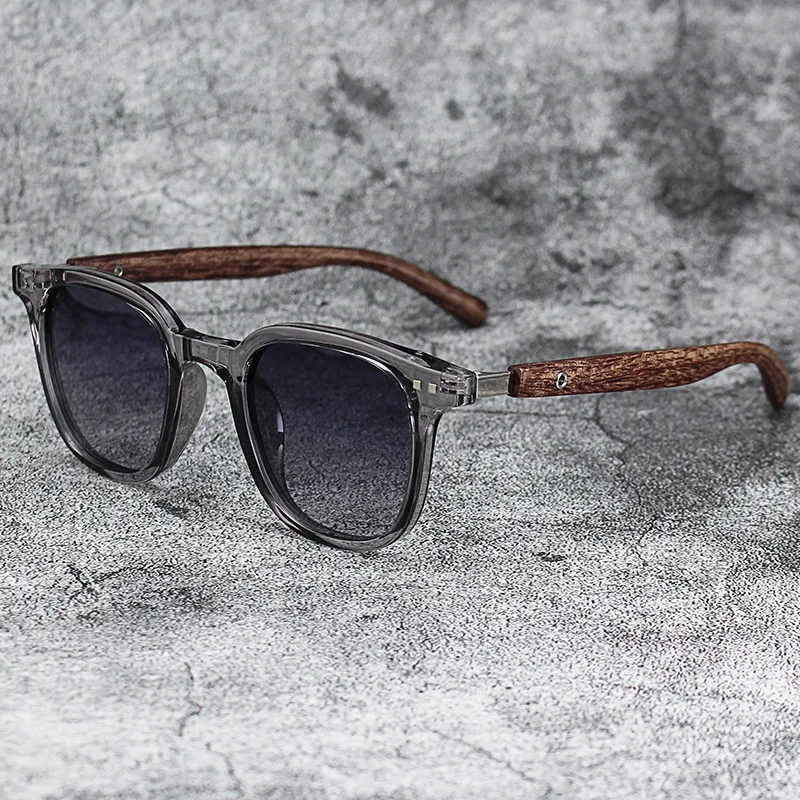 Polarisierte Sonnenbrille mit Holzmaserung