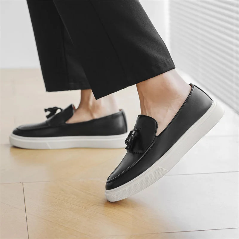Prestoni Tassel Loafer